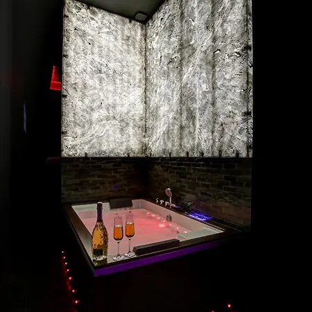 شقة Experience Avec Balneo Sauna Et Clim فيليوربان